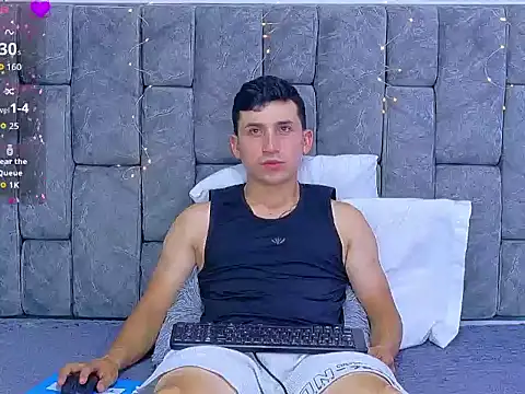 Snapshot of SharleeBoygum chatting on 27, 2, 2026 SharleeBoygum online show from 27, 2, 2026