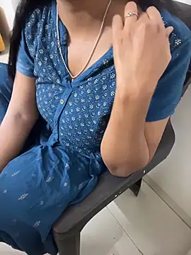 Queenlipx online show from 20, 2, 2026