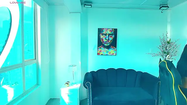 Chloe meoww online show from 28, 3, 2026