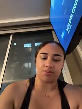 Snapshot of Eyssha chatting on 5, 3, 2026 Eyssha online show from 5, 3, 2026