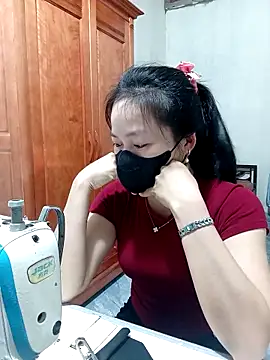 Snapshot of millkon chatting on 11, 3, 2026 millkon online show from 11, 3, 2026