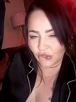 Snapshot of Kandi-kiss chatting on 7, 4, 2026 Kandi-kiss online show from 7, 4, 2026