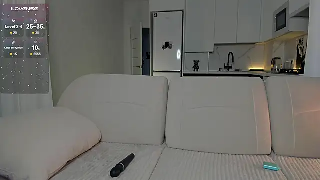 toffeepads1 online show from 21, 2, 2026