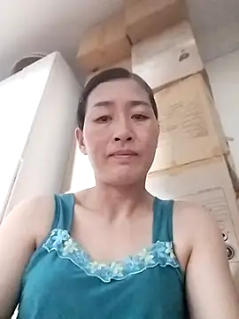 lris-Beauty77 online show from 7, 4, 2026