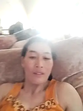 lris-Beauty77 online show from 14, 4, 2026