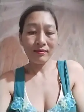 Snapshot of lris-Beauty77 chatting on 14, 5, 2026 lris-Beauty77 online show from 14, 5, 2026