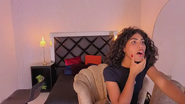 Snapshot of soffiene chatting on 28, 2, 2026 soffiene online show from 28, 2, 2026