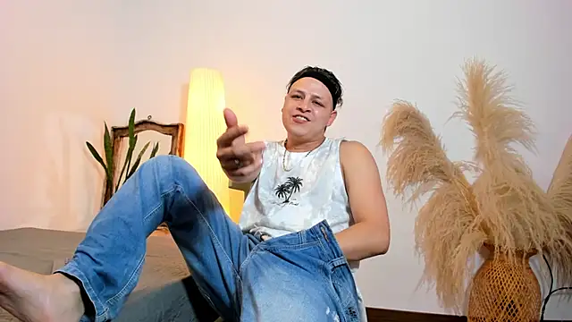 SamJoness  online show from 26, 2, 2026