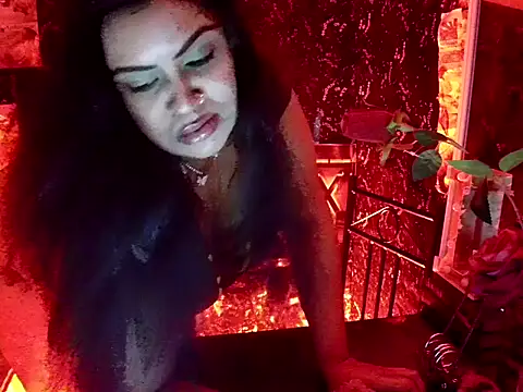 Snapshot of MistressMileenaMiami chatting on 19, 7, 2026 MistressMileenaMiami online show from 19, 7, 2026