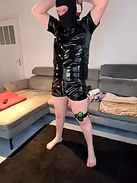 Snapshot of Latex_GamerGuy chatting on 21, 2, 2026 Latex GamerGuy online show from 21, 2, 2026