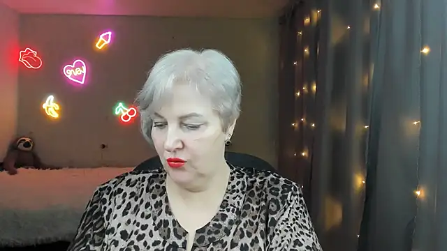 Mary-Leee online show from 25, 3, 2026