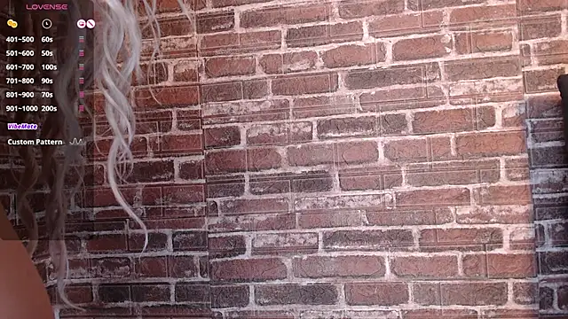 Marilyn Holmes online show from 15, 4, 2026