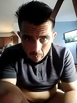 Snapshot of manuel4200 chatting on 5, 3, 2026 manuel4200 online show from 5, 3, 2026