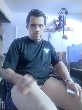 Snapshot of manuel4200 chatting on 12, 5, 2026 manuel4200 online show from 12, 5, 2026