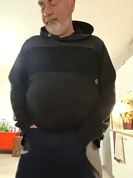 eruzam59000 online show from 12, 4, 2026