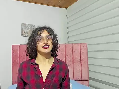 Maverick angel online show from 21, 4, 2026