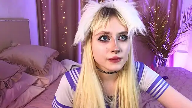 rraffaellka online show from 12, 4, 2026