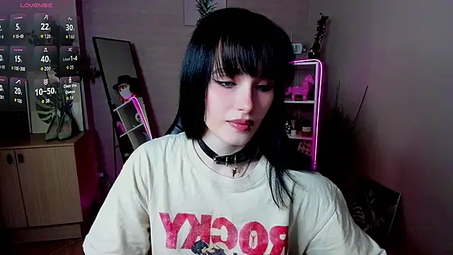 demetra   online show from 17, 4, 2026