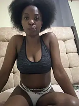 Snapshot of HoningPartner chatting on 1, 6, 2026 HoningPartner online show from 1, 6, 2026