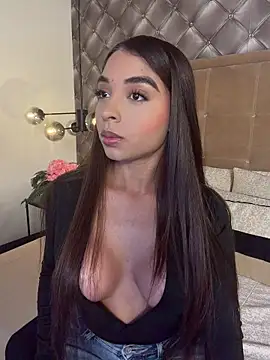 Snapshot of AnnyVega__ chatting on 3, 7, 2026 AnnyVega online show from 3, 7, 2026