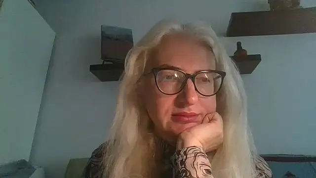 Snapshot of _Llinna_me chatting on 23, 2, 2026 Llinna me online show from 23, 2, 2026