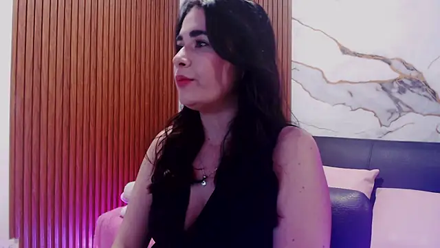 Snapshot of Loren_Tay chatting on 30, 4, 2026 Loren Tay online show from 30, 4, 2026