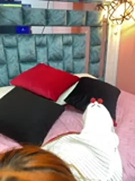 Elaaa pink21 online show from 24, 2, 2026