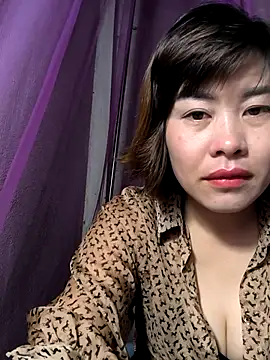 juicy-milu online show from 16, 3, 2026