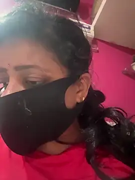 Snapshot of sweet_lips77 chatting on 10, 3, 2026 sweet lips77 online show from 10, 3, 2026