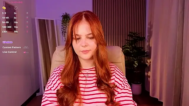 Elle Funning online show from 15, 5, 2026