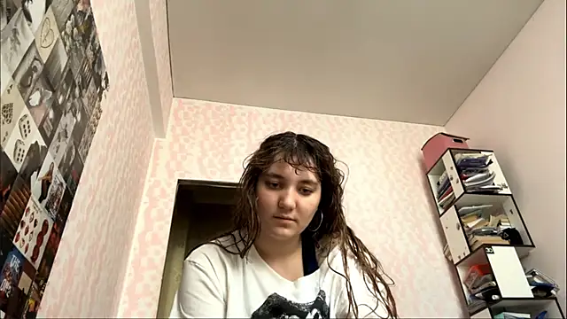 JanineThielman online show from 17, 7, 2026