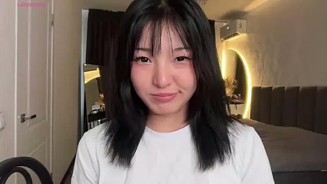 Snapshot of minnie_joy chatting on 23, 5, 2026 minnie joy online show from 23, 5, 2026