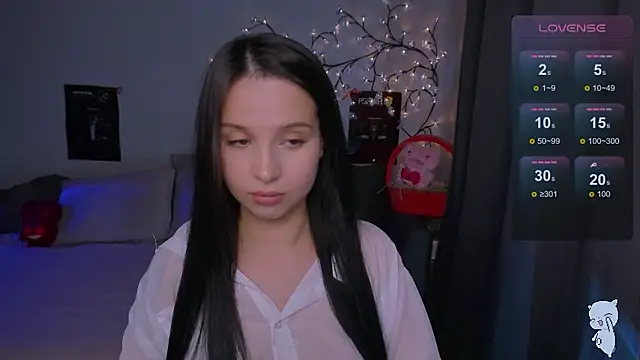 SoftyMooon online show from 12, 3, 2026