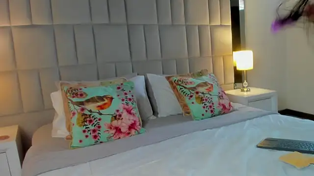 Snapshot of Tiffanyy_Lam chatting on 16, 3, 2026 Tiffanyy Lam online show from 16, 3, 2026