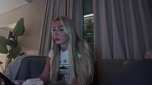 kinkykara25 online show from 14, 6, 2026