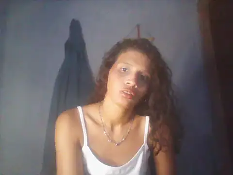 Snapshot of Vanessa_Hot20 chatting on 1, 3, 2026 Vanessa Hot20 online show from 1, 3, 2026