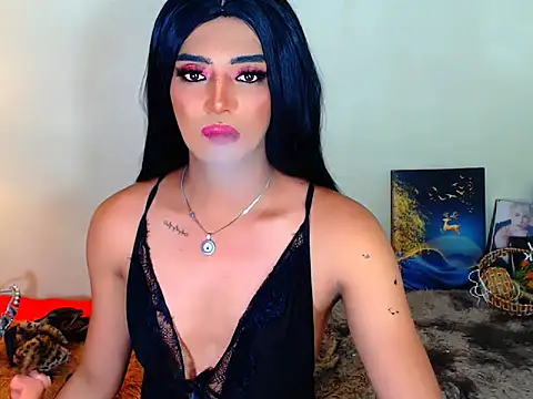 Queeny Cassandra online show from 4, 3, 2026