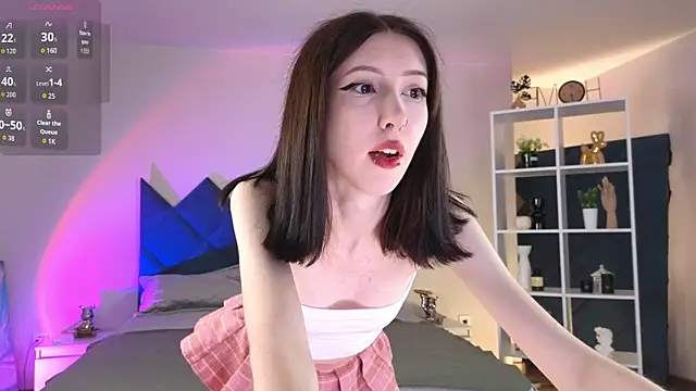 KuramiGirl online show from 10, 4, 2026