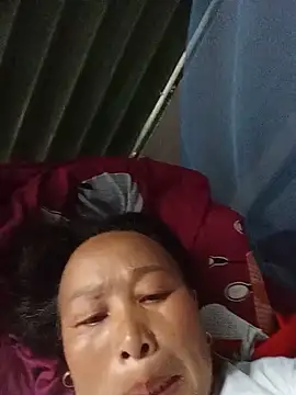 heesuu11 online show from 17, 5, 2026