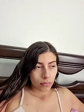 Snapshot of IrisBound chatting on 6, 5, 2026 IrisBound online show from 6, 5, 2026
