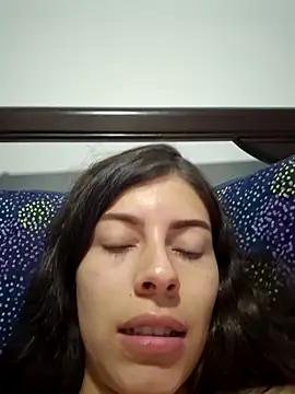 Snapshot of IrisBound chatting on 25, 5, 2026 IrisBound online show from 25, 5, 2026