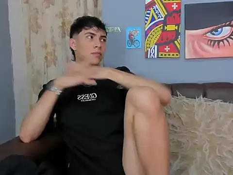 Snapshot of AronTawers chatting on 26, 2, 2026 AronTawers online show from 26, 2, 2026