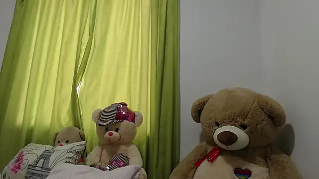 Snapshot of saraa_ramirez chatting on 21, 4, 2026 saraa ramirez online show from 21, 4, 2026