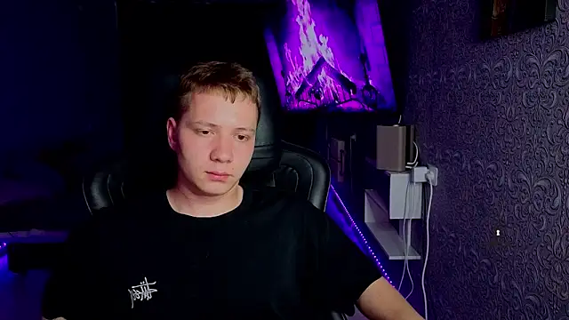 Karl Night  online show from 14, 5, 2026