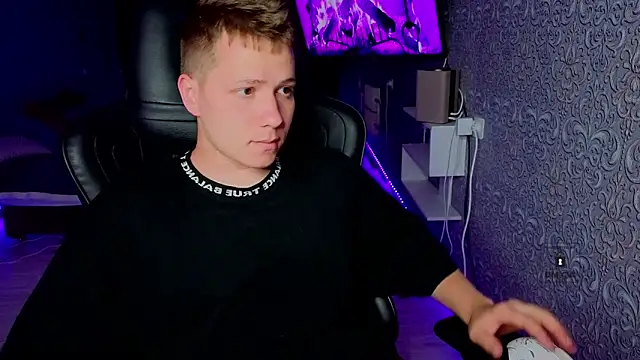 Karl Night  online show from 17, 5, 2026