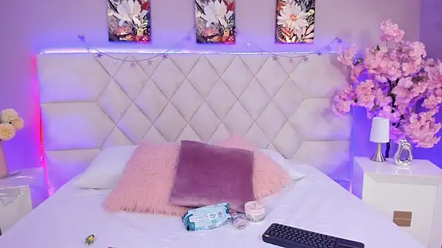 Snapshot of Salet_rosse chatting on 27, 2, 2026 Salet rosse online show from 27, 2, 2026