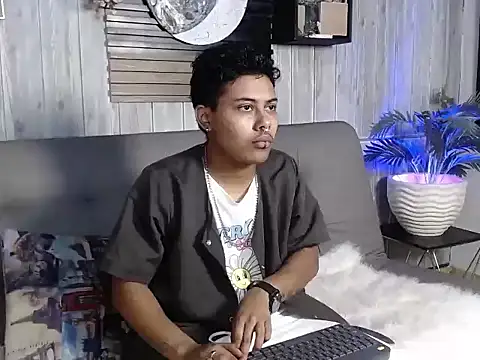 Noha  scott online show from 10, 3, 2026