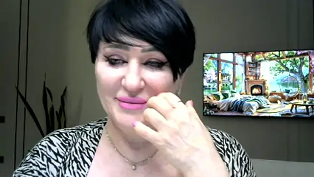 Kleotempt online show from 5, 4, 2026