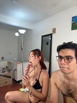 Mia-Valeria- online show from 9, 5, 2026
