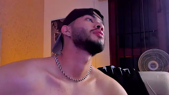 Vincentblack online show from 12, 4, 2026